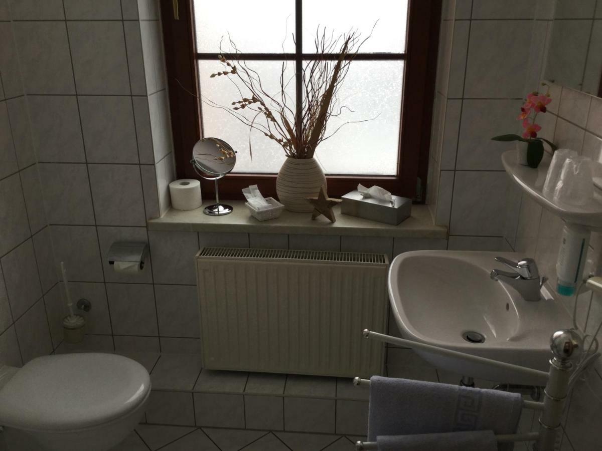 Waldgasthof & Hotel Alberthoehe Lichtenstein  Kültér fotó